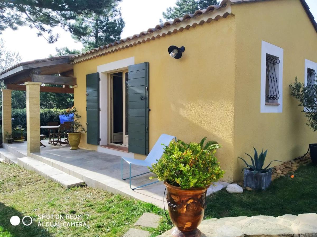 Adorable guest house avec grande cuisine d'été Saint-Siffret Extérieur photo